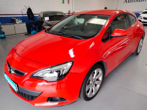 OPEL ASTRA GTC 1.4 140CV