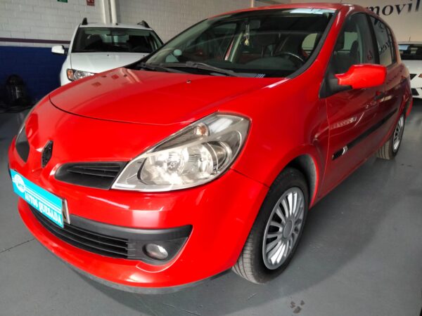 RENAULT CLIO 1.2 EMOTION 5P